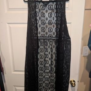 Torrid black sleeveless cover